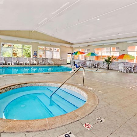 Days Inn By Wyndham Ann Arbor Kültér fotó